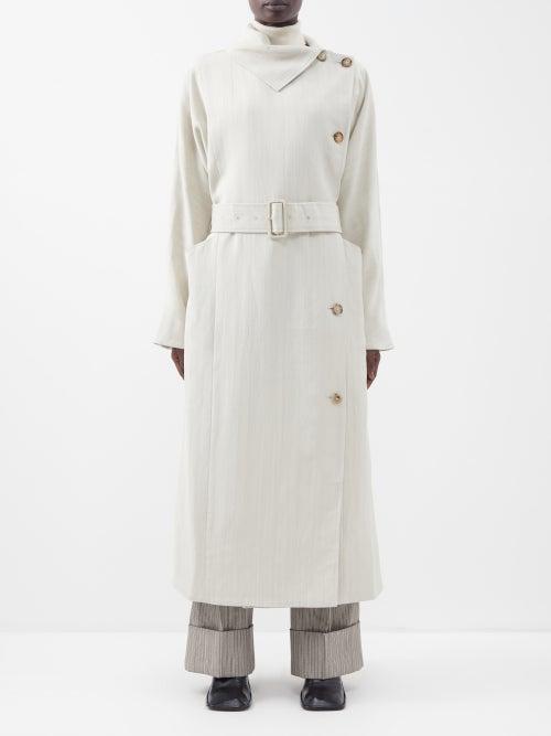 Co - Asymmetric Slubbed Canvas Trench Coat - Womens - Light Grey