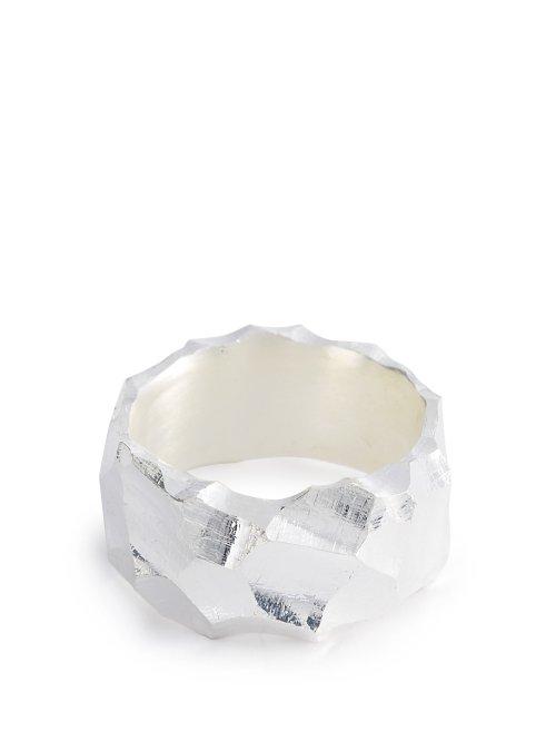 Matchesfashion.com All Blues - Rauk Narrow Carved Sterling Silver Ring - Mens - Silver