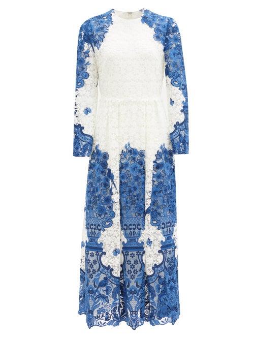 Matchesfashion.com Valentino - Delf-print Guipure-lace Cotton-blend Midi Dress - Womens - Blue White