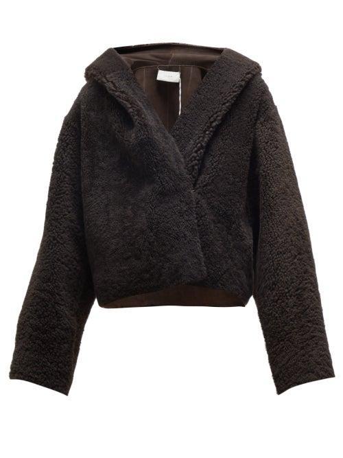 Matchesfashion.com The Row - Lilou Cropped Hooded Shearling Jacket - Womens - Dark Brown
