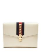 Matchesfashion.com Gucci - Sylvie Leather Shoulder Clutch - Womens - White