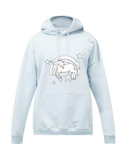 Matchesfashion.com Vetements - Magic Unicorn-print Cotton Hooded Sweatshirt - Mens - Blue