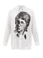 Matchesfashion.com Raf Simons - Portrait-print Ruffled Cotton-poplin Shirt - Mens - White