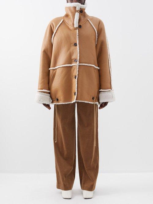 Raey - Raglan-sleeve Shearling Bomber Jacket - Womens - Beige