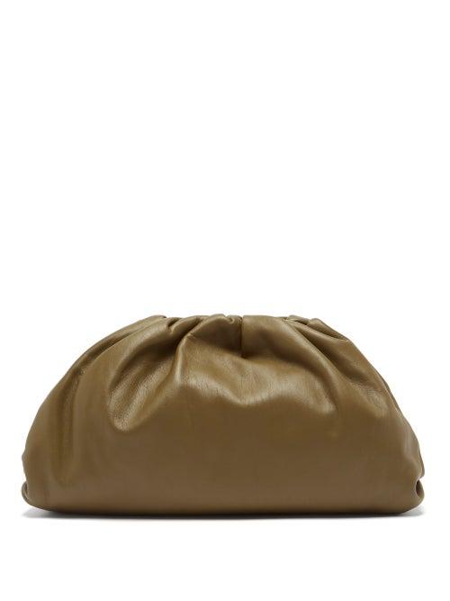 Matchesfashion.com Bottega Veneta - The Pouch Large Leather Clutch Bag - Womens - Khaki
