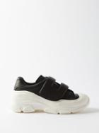 New Standard - Clinch Leather Trainers - Mens - Black