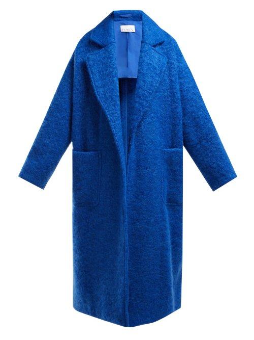 Matchesfashion.com Raey - Dropped Shoulder Wool Blend Blanket Coat - Womens - Blue