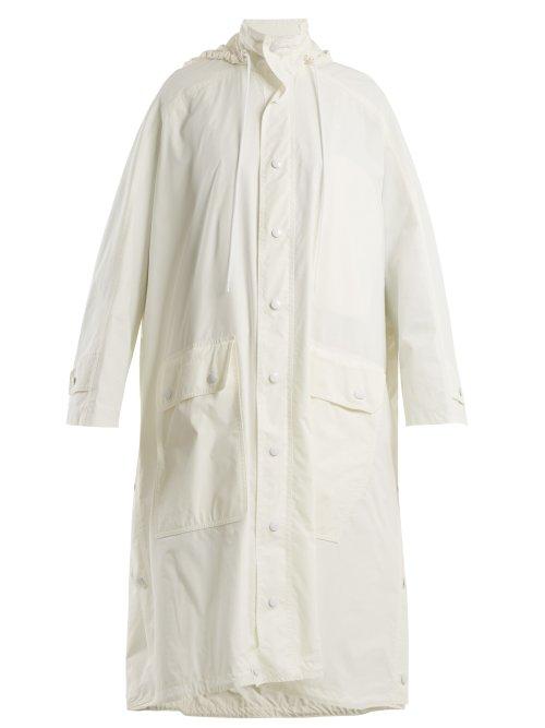 Matchesfashion.com Balenciaga - Opera Raincoat - Womens - White