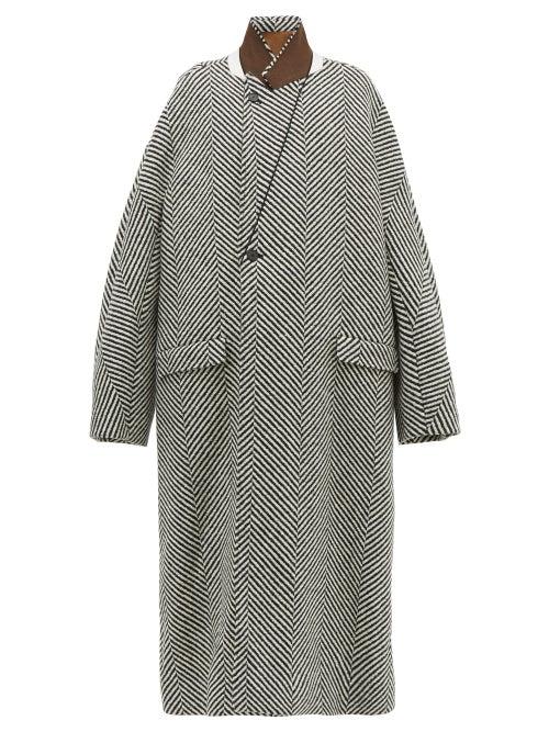 Matchesfashion.com Haider Ackermann - Chapman Herringbone Wool Coat - Womens - Black White