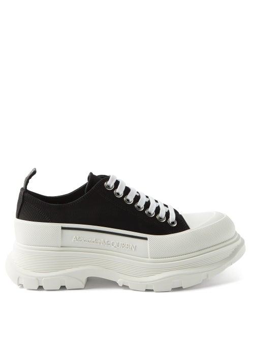 Alexander Mcqueen - Tread Slick Chunky-sole Canvas Trainers - Womens - Black/white