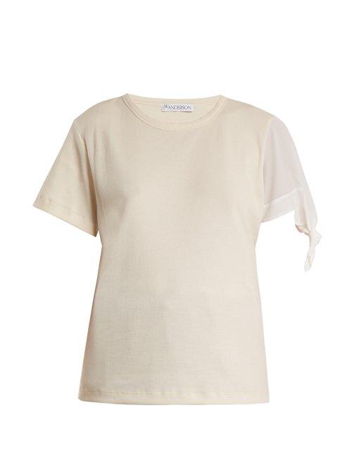 Matchesfashion.com Jw Anderson - Contrast Sleeve Ribbed Jersey T Shirt - Womens - Cream