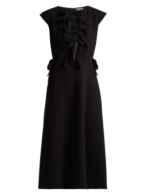 Matchesfashion.com Bottega Veneta - Tiered Ties Crepe Midi Dress - Womens - Black
