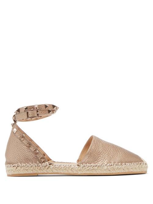 Matchesfashion.com Valentino - Rockstud Wraparound Leather Espadrille Flats - Womens - Gold