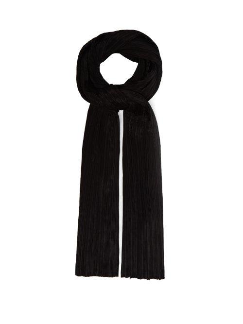 Matchesfashion.com Pleats Please Issey Miyake - Madame T Pleated Scarf - Womens - Black