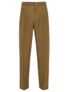 Matchesfashion.com Gucci - Mid Rise Pleated Twill Trousers - Mens - Brown