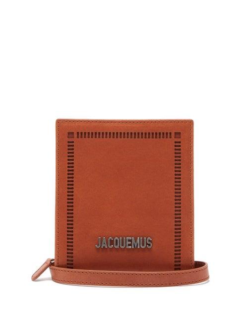 Matchesfashion.com Jacquemus - Gadjo Cut Out Leather Necklace Bag - Mens - Brown