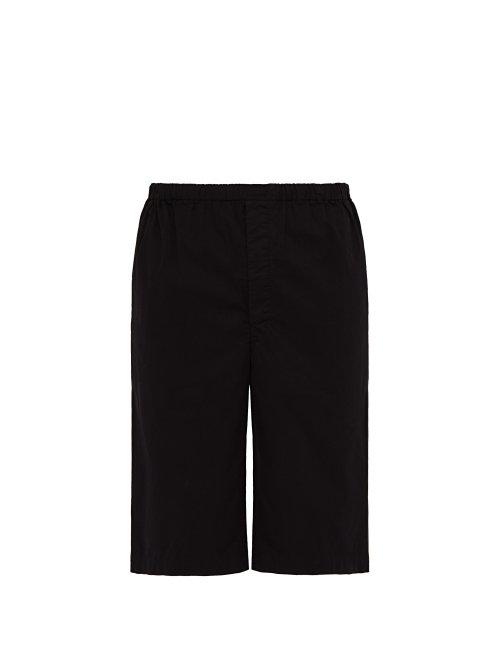 Matchesfashion.com Lemaire - Wide Leg Cotton Twill Shorts - Mens - Black