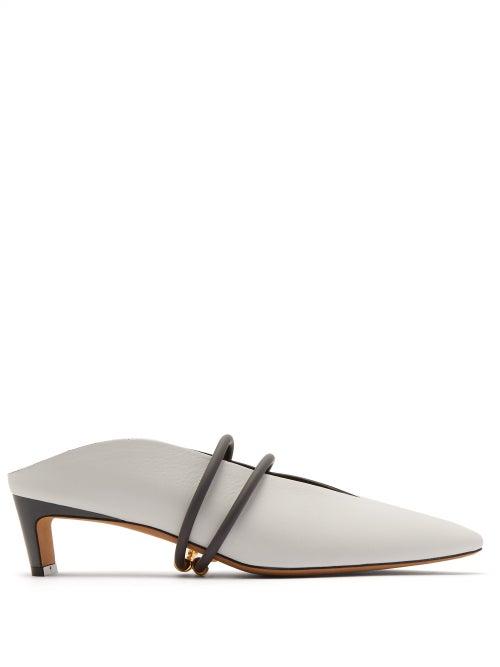 Matchesfashion.com Gray Matters - Piega Anklet Leather Mules - Womens - White