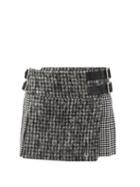 Matchesfashion.com Le Kilt - Coco Houndstooth Wool Skirt - Womens - Black/white