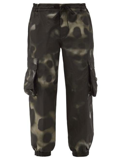 Matchesfashion.com Templa - Hara Abstract Camo-print Cargo Ski Trousers - Mens - Grey Multi