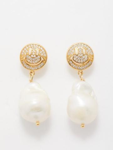 Joolz By Martha Calvo - Smiley Crystal, Pearl & 14kt Gold-plated Earrings - Womens - Multi