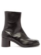 Matchesfashion.com Maison Margiela - Tabi Split Toe Leather Ankle Boots - Mens - Black