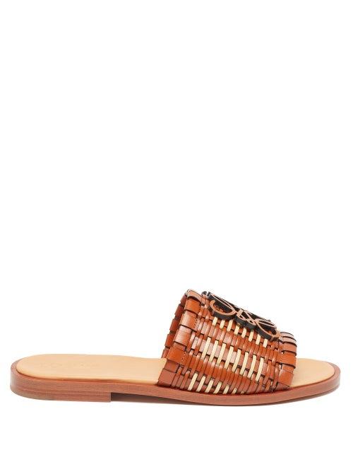 Matchesfashion.com Loewe - Anagram-logo Woven Leather Slides - Womens - Tan