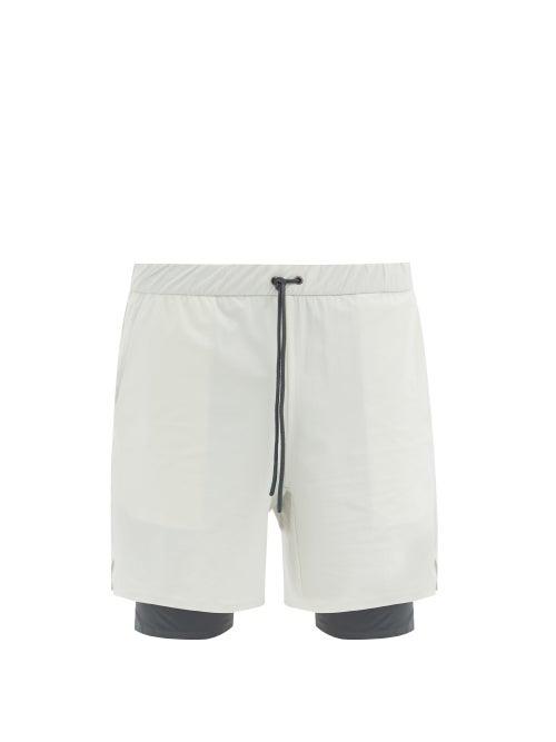 Matchesfashion.com Jacques - Compression Performance Shorts - Mens - Grey Multi