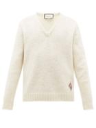Matchesfashion.com Gucci - V Neck Gg Logo Patch Wool Sweater - Mens - White
