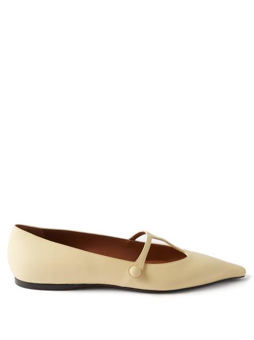 Neous - Segin Pointed-toe Leather Flats - Womens - Cream
