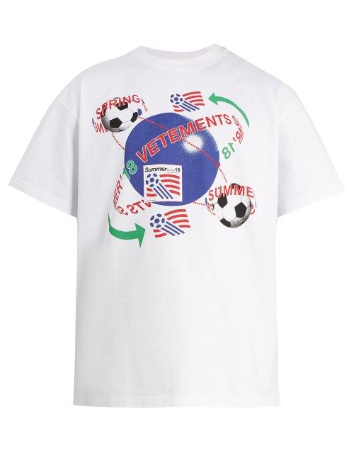 Matchesfashion.com Vetements - Football Print Cotton T Shirt - Mens - White Multi