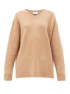 Matchesfashion.com Raey - Dip-hem Knitted Cashmere Sweater - Womens - Beige