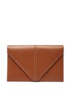 Matchesfashion.com Hunting Season - Envelope Leather Clutch - Womens - Tan