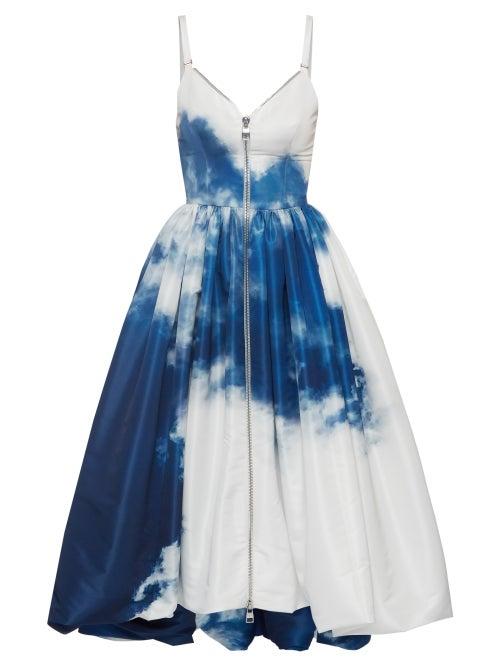 Alexander Mcqueen - Cloud-print Flared Faille Midi Dress - Womens - Blue White