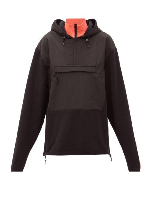 Matchesfashion.com Aztech Mountain - The Hut Fleece-panelled Hooded Sweatshirt - Womens - Black
