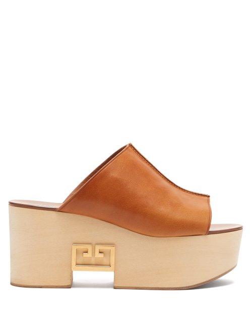 Matchesfashion.com Givenchy - Logo Plaque Platform Leather Mules - Womens - Tan