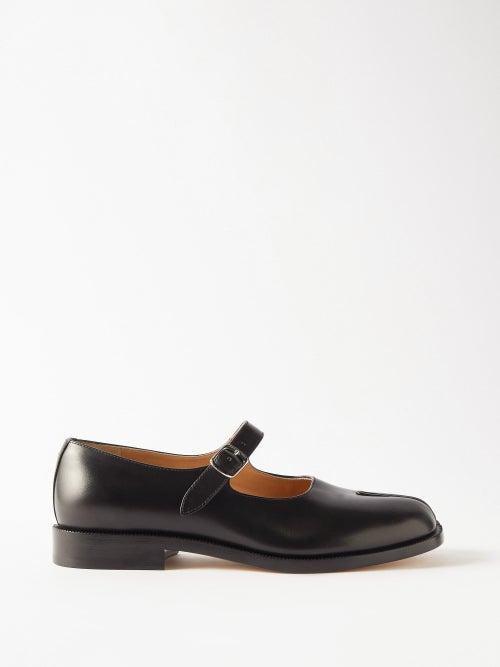 Maison Margiela - Tabi Buckled Leather Mary Jane Flats - Womens - Black