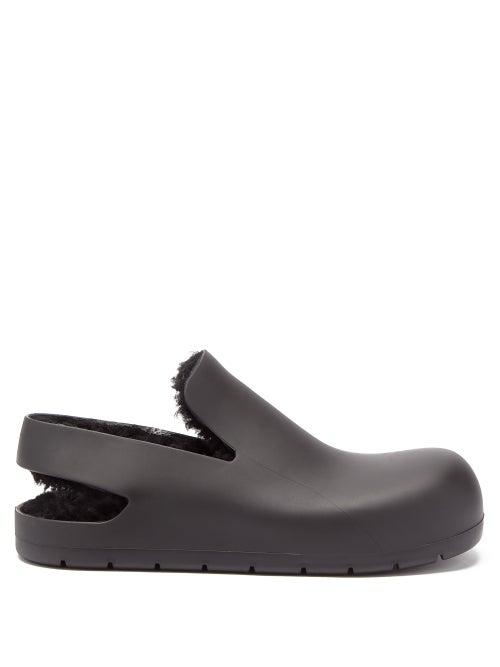 Bottega Veneta - Puddle Shearling-lined Rubber Slingback Loafers - Mens - Black