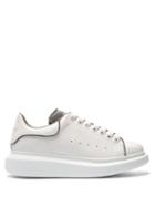 Matchesfashion.com Alexander Mcqueen - Raised Sole Reflective Low Top Leather Trainers - Womens - Grey White