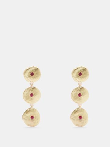 Alia Bin Omair - Satami Ruby & 18kt Gold Drop Earrings - Womens - Yellow Gold