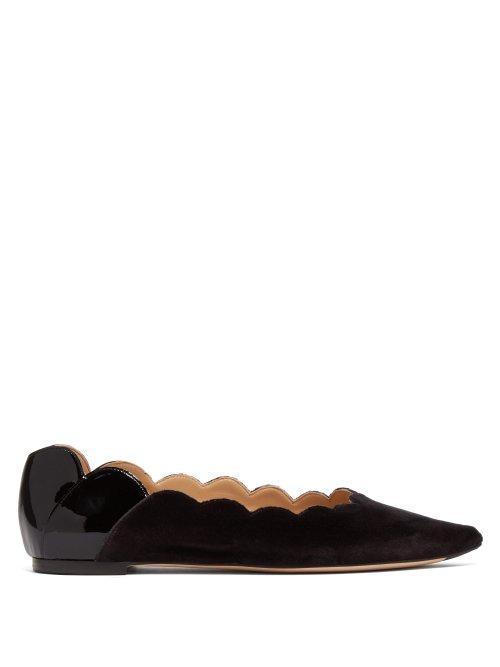 Matchesfashion.com Chlo - Pointy Lauren Scallop Edge Velvet Flats - Womens - Black