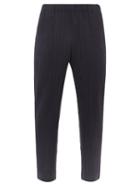 Matchesfashion.com Homme Pliss Issey Miyake - Technical-pleated Straight-leg Trousers - Mens - Navy