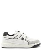 Mens Shoes Valentino Garavani - Rockstud Quilted Panelled Leather Trainers - Mens - Black White