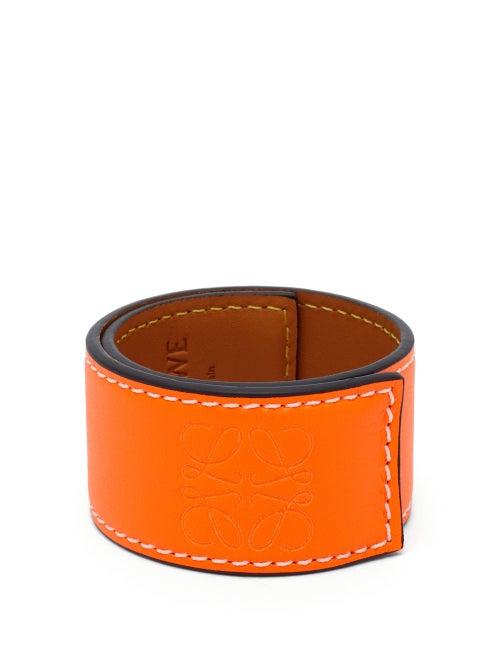 Matchesfashion.com Loewe Paula's Ibiza - Anagram-debossed Leather Slap Bracelet - Womens - Orange