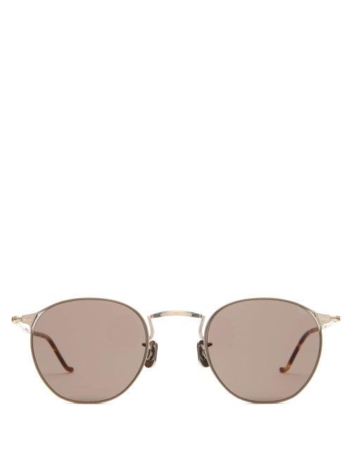 Matchesfashion.com Eyevan 7285 - Engraved Round Metal Sunglasses - Mens - Silver