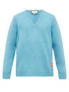 Matchesfashion.com Gucci - Logo Patch V Neck Wool Sweater - Mens - Blue
