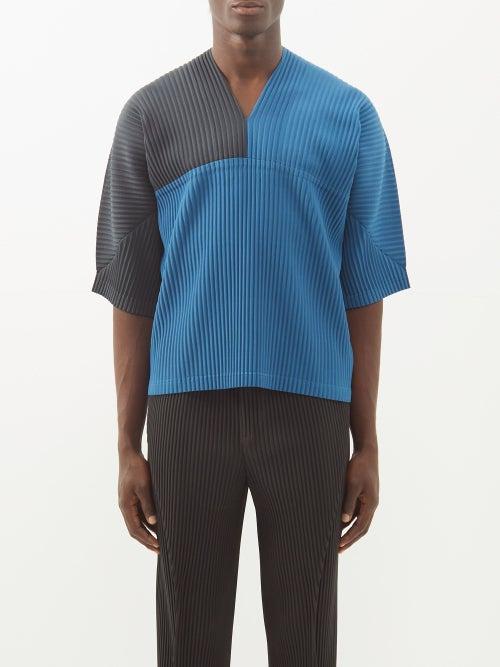 Homme Pliss Issey Miyake - Bi-colour Technical-pleated T-shirt - Mens - Blue Multi