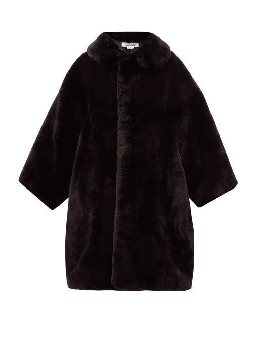 Matchesfashion.com Comme Des Garons Comme Des Garons - Oversized Faux Fur Coat - Womens - Black