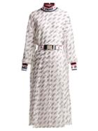 Matchesfashion.com Fendi - Mania Logo Print Silk Blend Georgette Dress - Womens - White Multi