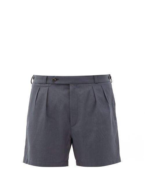 Matchesfashion.com Rochas - Pleated Wool-blend Shorts - Mens - Grey